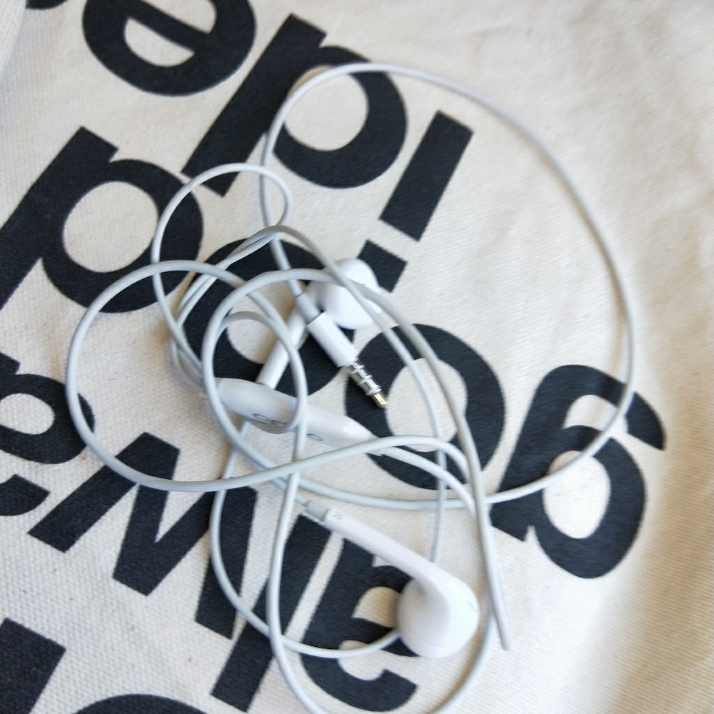 oppo earphone